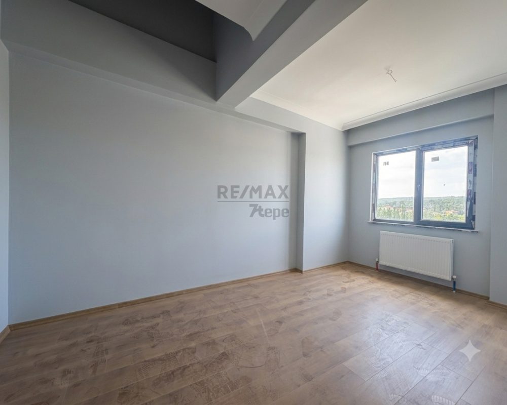 ÇEKMEKÖY ALEMDAĞ SATILIK SIFIR DUBLEX AYRI GİRİŞLİ 2+1 , 1+1 DAİRE