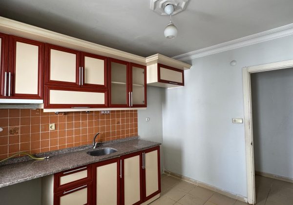 RE/MAX 7TEPE'DEN ÜMRANIYE ESENEVLERDE 2+1 FIRSAT DAİRE küçük görsel