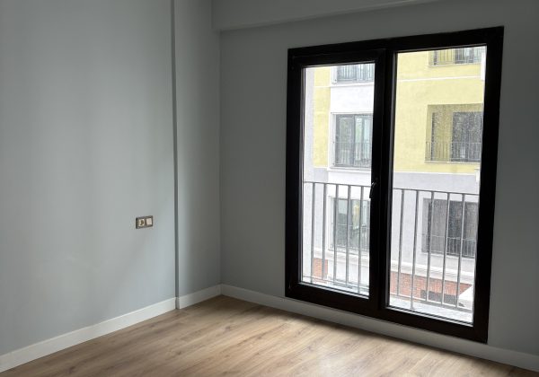 Ümraniye’nin Kalbinde Modern ve Konforlu 2+1 Daire küçük görsel