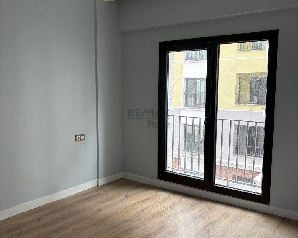 Ümraniye’nin Kalbinde Modern ve Konforlu 2+1 Daire
