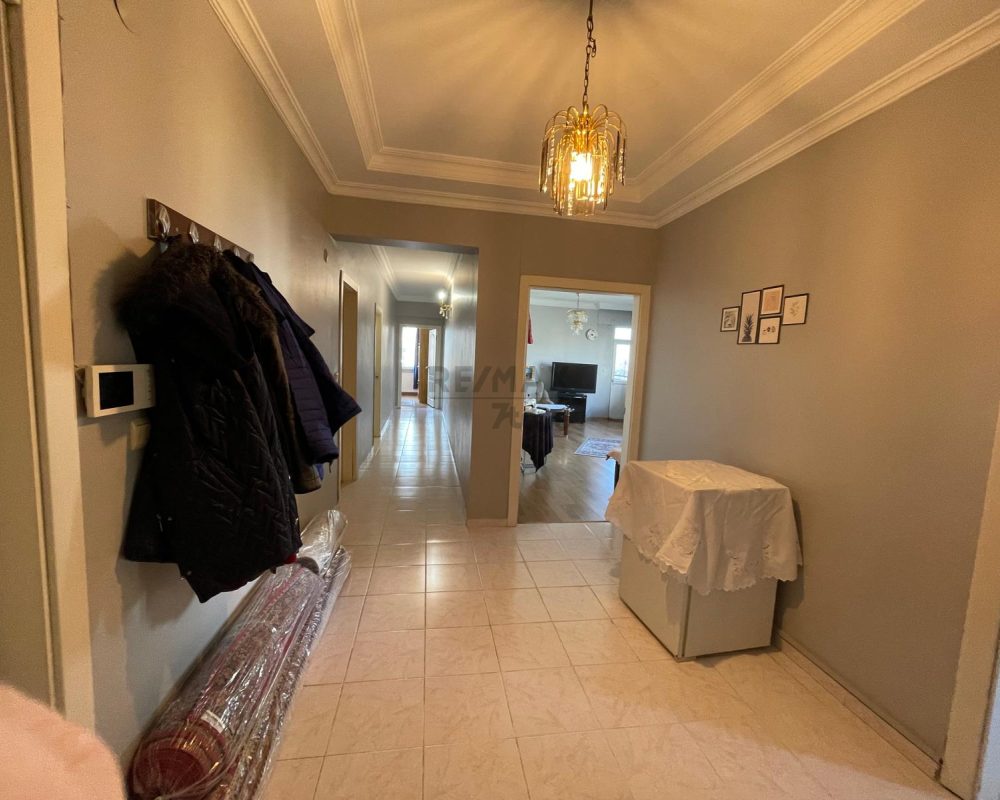 ÜMRANİYE ÇAMLIK'DA  3+1 SATILIK DAİRE