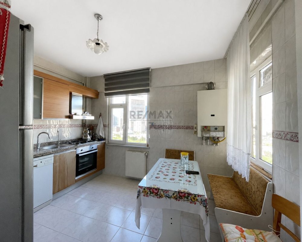 ÜMRANİYE ÇAMLIK'DA  3+1 SATILIK DAİRE