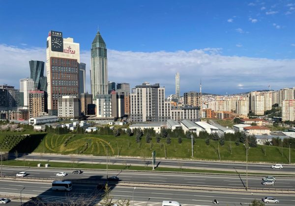 ÜMRANİYE ÇAMLIK'DA  3+1 SATILIK DAİRE küçük görsel