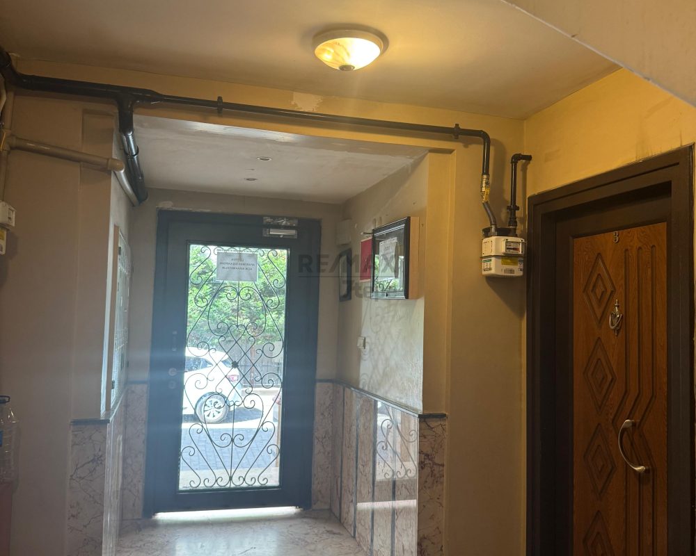 RE/MAX 7TEPE'DEN ÜMRANIYE ESENEVLERDE 2+1 FIRSAT DAİRE