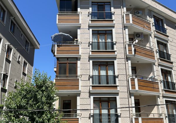 ÇEKMEKÖY CUMHURIYET MAHALLESI SATILIK 2+1 DAIRE küçük görsel