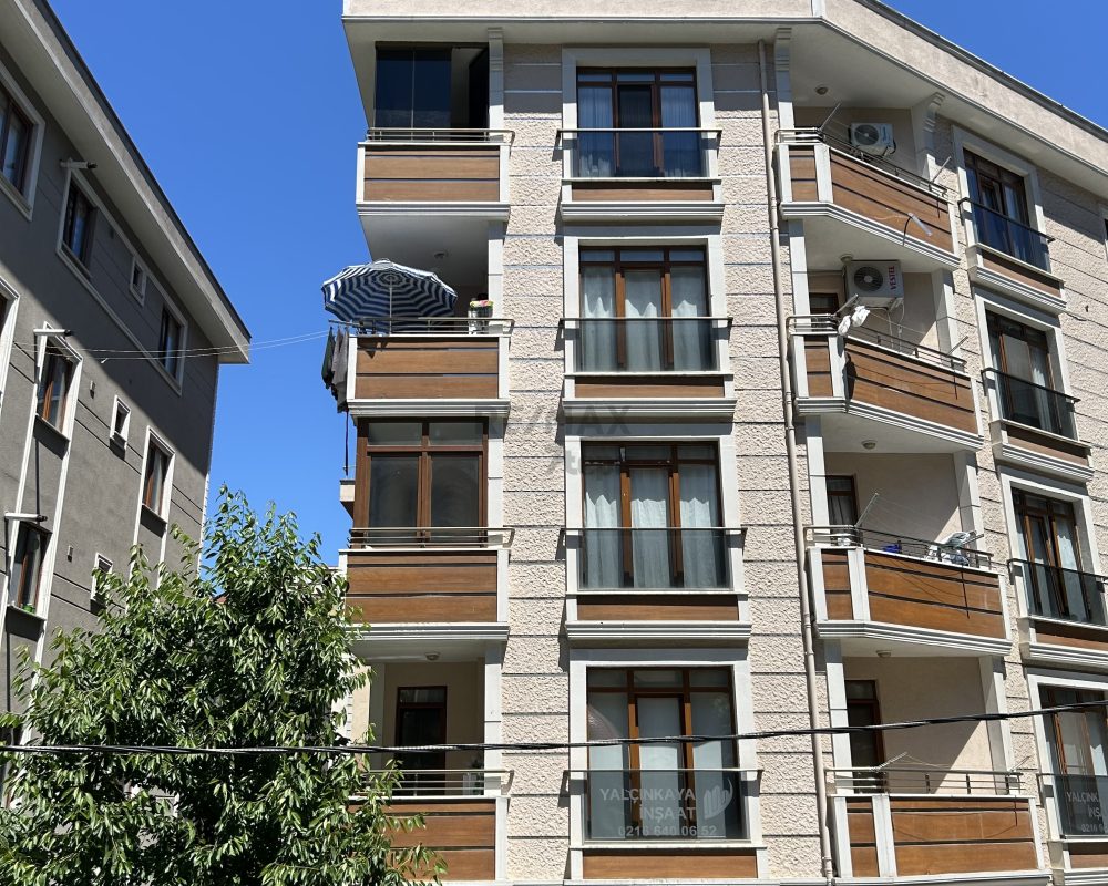 ÇEKMEKÖY CUMHURIYET MAHALLESI SATILIK 2+1 DAIRE