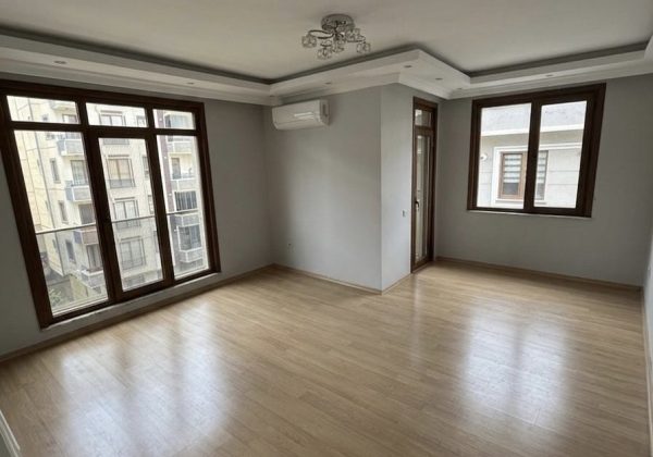 ÇEKMEKÖY CUMHURIYET MAHALLESI SATILIK 2+1 DAIRE