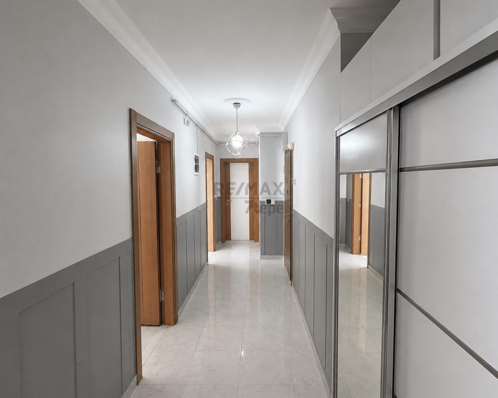 ÇEKMEKÖY CUMHURIYET MAHALLESI SATILIK 2+1 DAIRE