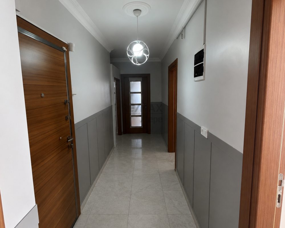 ÇEKMEKÖY CUMHURIYET MAHALLESI SATILIK 2+1 DAIRE