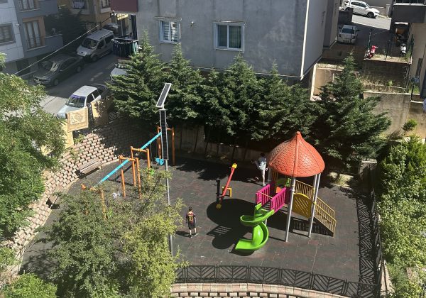 ÇEKMEKÖY CUMHURIYET MAHALLESI SATILIK 2+1 DAIRE küçük görsel