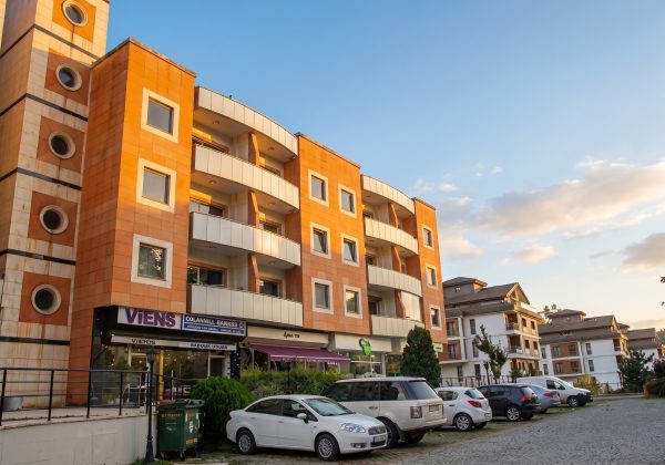 ACARSIZE ÇARŞI BLOKLARINDA KİRALIK ORMAN MANZARALI 1+1 DAİRE küçük görsel