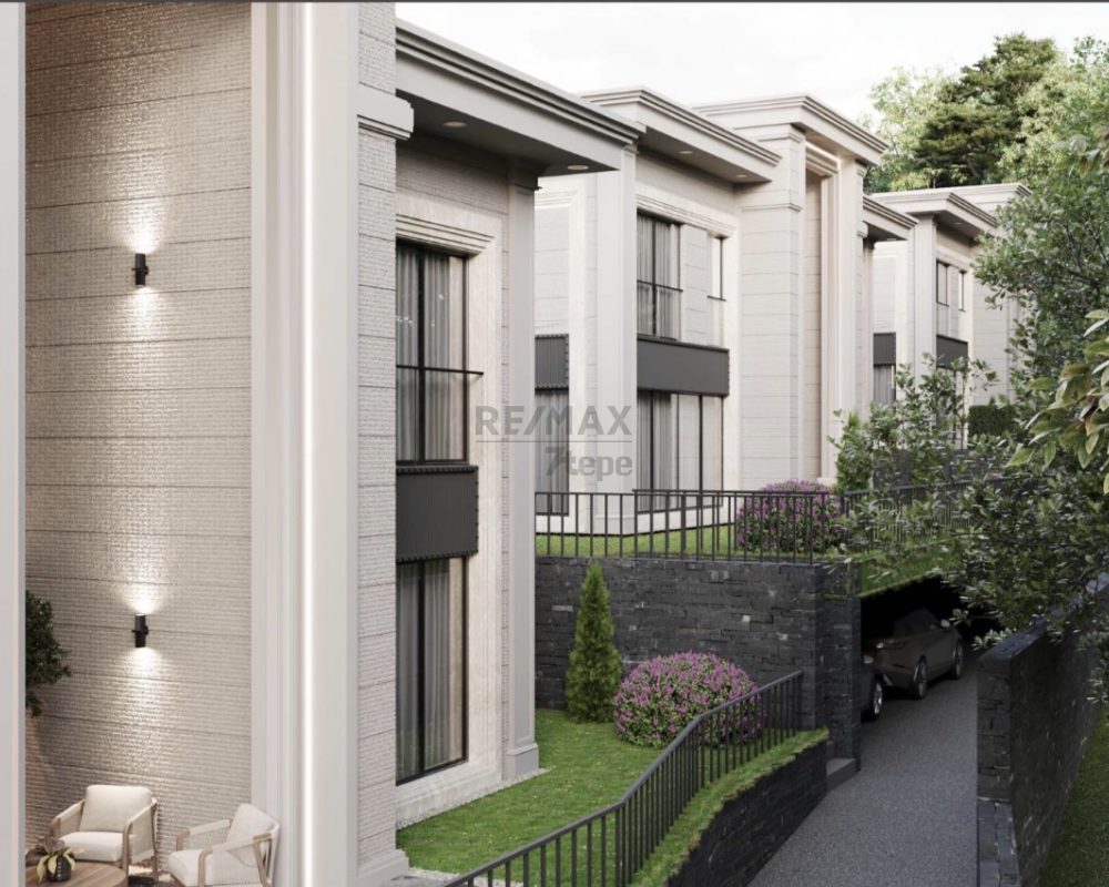 REMAX 7TEPE'DEN OTURUMA HAZIR  SİTE İÇİ LÜX VİLLA