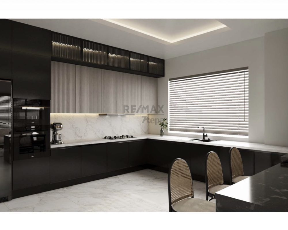 REMAX 7TEPE'DEN OTURUMA HAZIR  SİTE İÇİ LÜX VİLLA