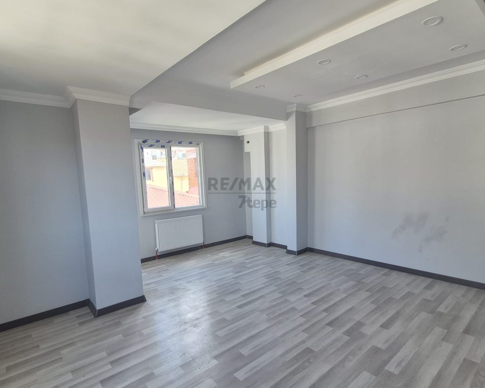 ÖZGÜRLÜK MAH. 3+1 KİRALIK DUBLEKS DAİRE