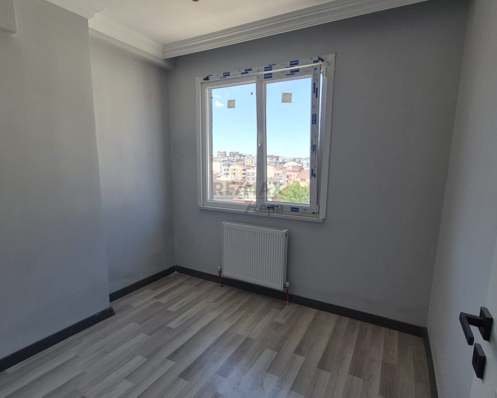 ÖZGÜRLÜK MAH. 3+1 KİRALIK DUBLEKS DAİRE