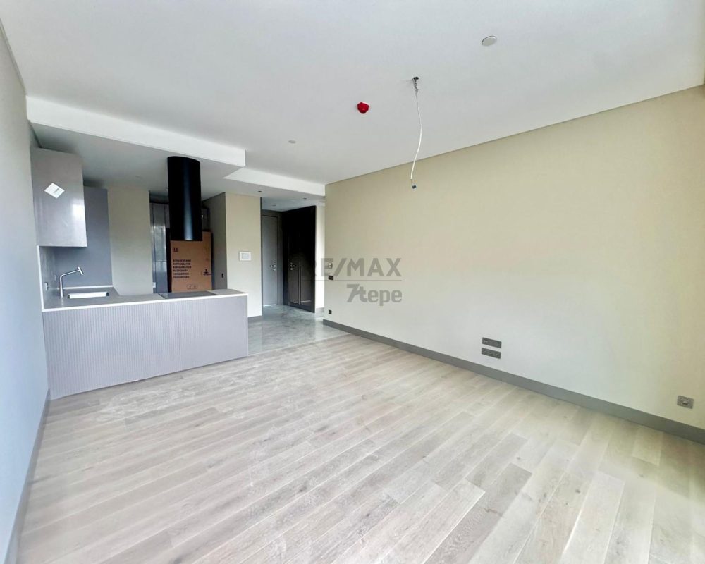 ACARVERDE’DE KİRALIK 1+1 BÜYÜK BALKONLU KESİNTİSİZ ORMAN MANZARALI ÖZEL BLOK