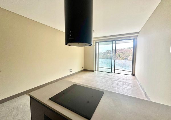 ACARVERDE’DE KİRALIK 1+1 BÜYÜK BALKONLU KESİNTİSİZ ORMAN MANZARALI ÖZEL BLOK küçük görsel