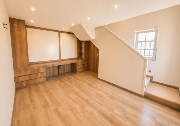 REMAX 7TEPE'DEN BEYKOZ KONAKLARI'NDA OTURUMA HAZIR KİRALIK VİLLA küçük görsel