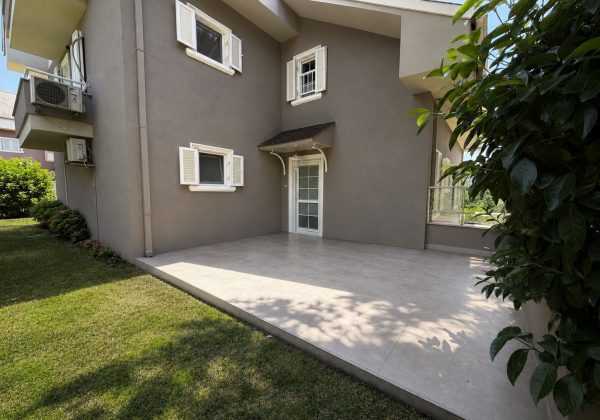 REMAX 7TEPE'DEN BEYKOZ KONAKLARI'NDA OTURUMA HAZIR KİRALIK VİLLA küçük görsel