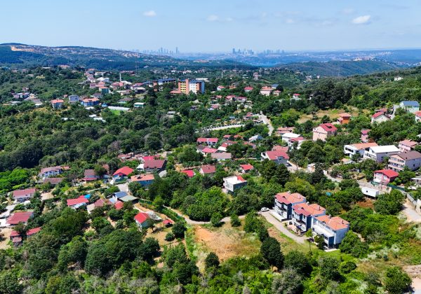 Remax7tepe den 3 adet müstakil ev 3743 metre arsa içinde küçük görsel