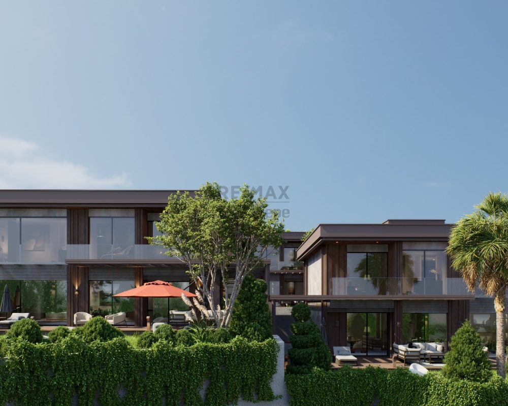REMAX 7TEPE'DEN OTURUMA HAZIR  SİTE İÇİ LÜX VİLLA