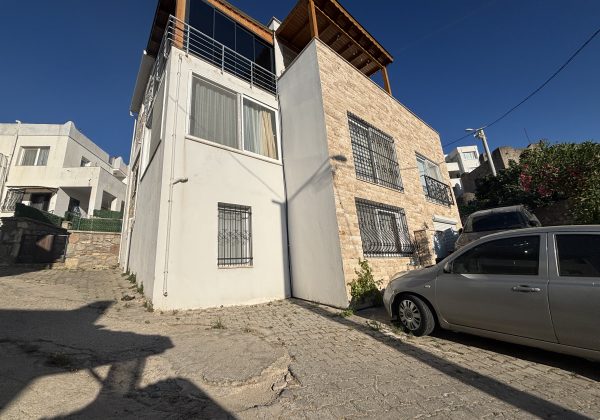 ORTAKENT ÇARŞI'DA | MÜSTAKİL GİRİŞLİ, BAHÇELİ 3+1 TERS DUBLEKS