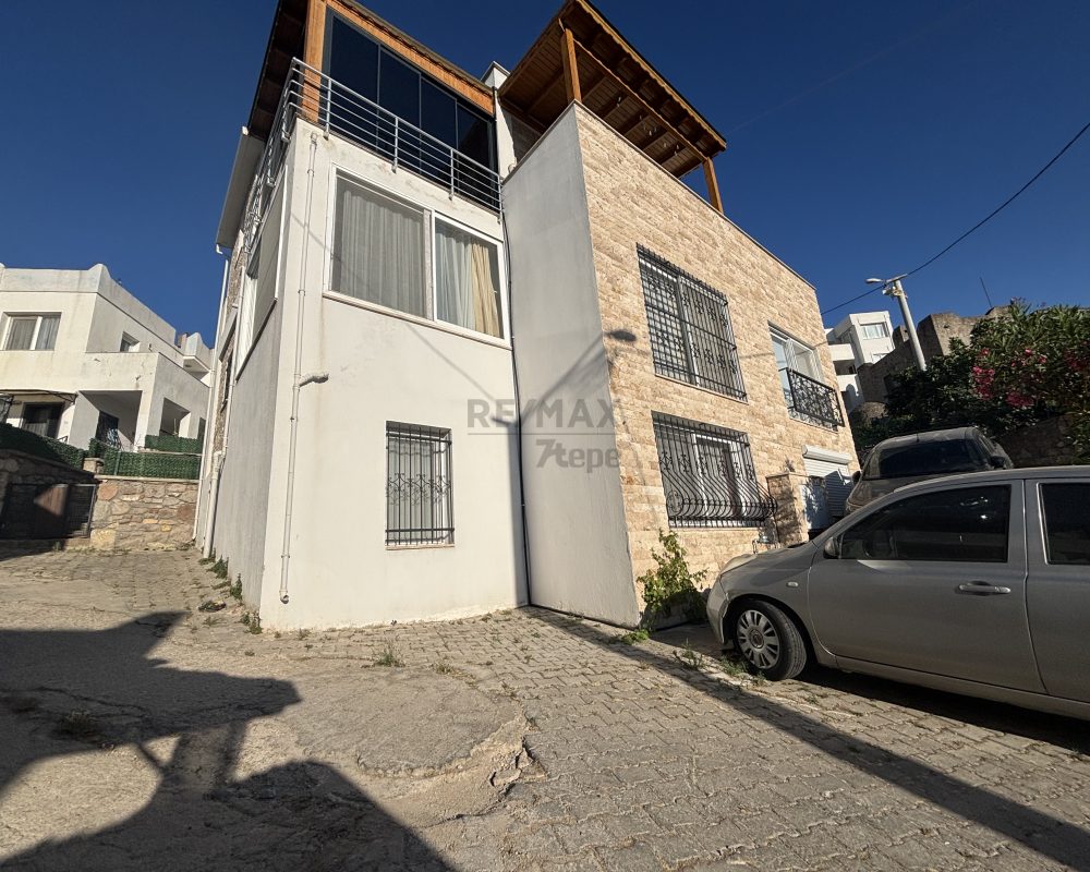ORTAKENT ÇARŞI'DA | MÜSTAKİL GİRİŞLİ, BAHÇELİ 3+1 TERS DUBLEKS