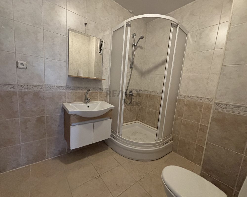 PENDIK KURTKÖY' DE 4+2 DUBLEKS-ASANSÖRLÜ-KAPALI OTOPARKLI-FONKSİYONEL KULLANIMA SAHİP SATILIK DAİRE