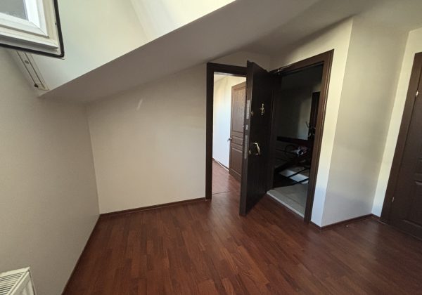 PENDIK KURTKÖY' DE 4+2 DUBLEKS-ASANSÖRLÜ-KAPALI OTOPARKLI-FONKSİYONEL KULLANIMA SAHİP SATILIK DAİRE küçük görsel
