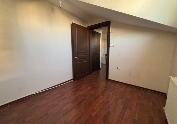 PENDIK KURTKÖY' DE 4+2 DUBLEKS-ASANSÖRLÜ-KAPALI OTOPARKLI-FONKSİYONEL KULLANIMA SAHİP SATILIK DAİRE küçük görsel