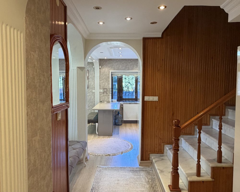 Şile de 4+1 havuzlı villa