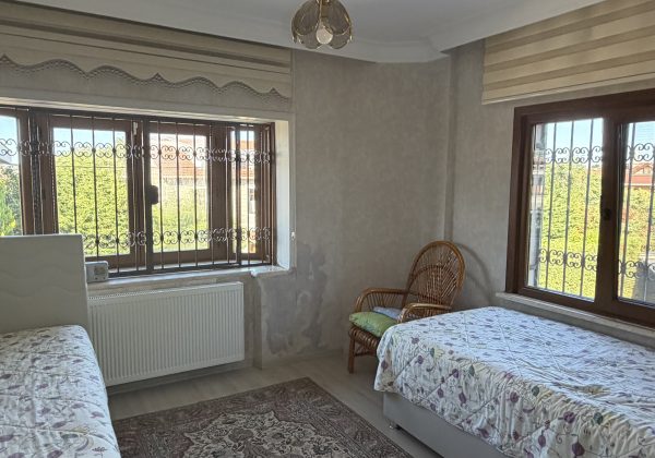 Şile de 4+1 havuzlı villa küçük görsel