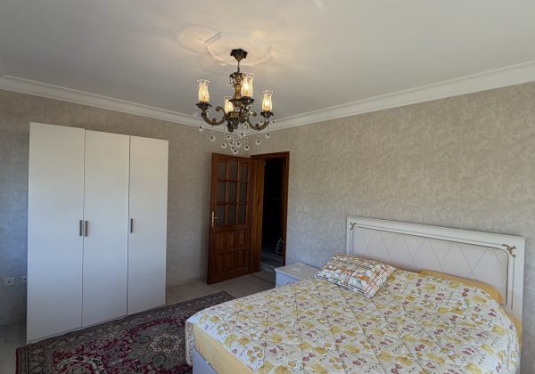 Şile de 4+1 havuzlı villa küçük görsel