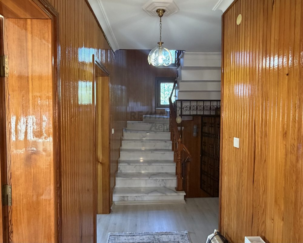 Şile de 4+1 havuzlı villa