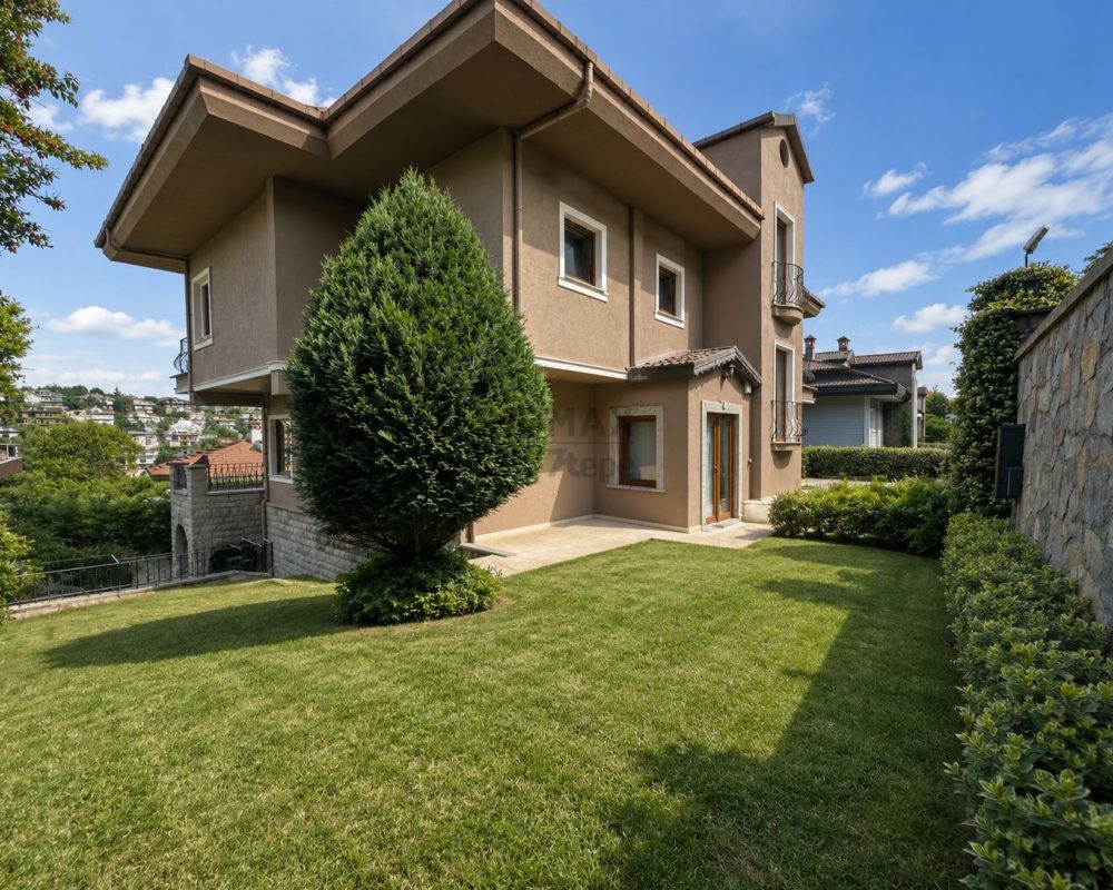 REMAX7TEPE'DEN İZOLE BAHÇELİ SATILIK C TİPİ VİLLA