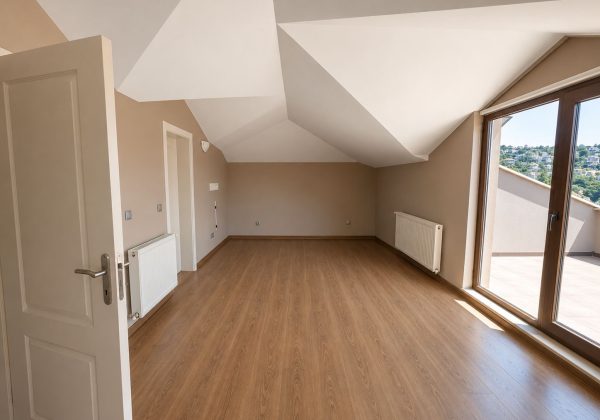 REMAX7TEPE'DEN İZOLE BAHÇELİ SATILIK C TİPİ VİLLA küçük görsel