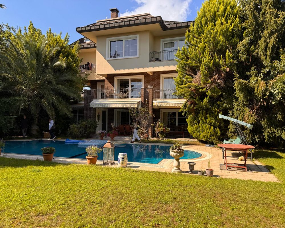REMAX 7 TEPE'DEN ACARKENT MANZARALI ÖZEL SOKAKTA SATILIK B TİPİ