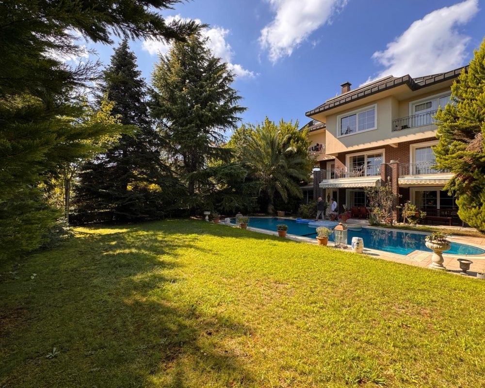 REMAX 7 TEPE'DEN ACARKENT MANZARALI ÖZEL SOKAKTA SATILIK B TİPİ