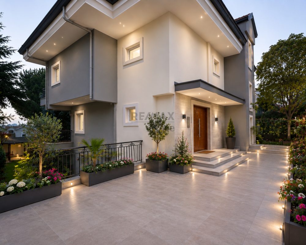 A GÜVENLİK KAPISINA YAKIN DÜZ GİRİŞLİ FOTOGRAFLAR RENDER HALİNDEDİR