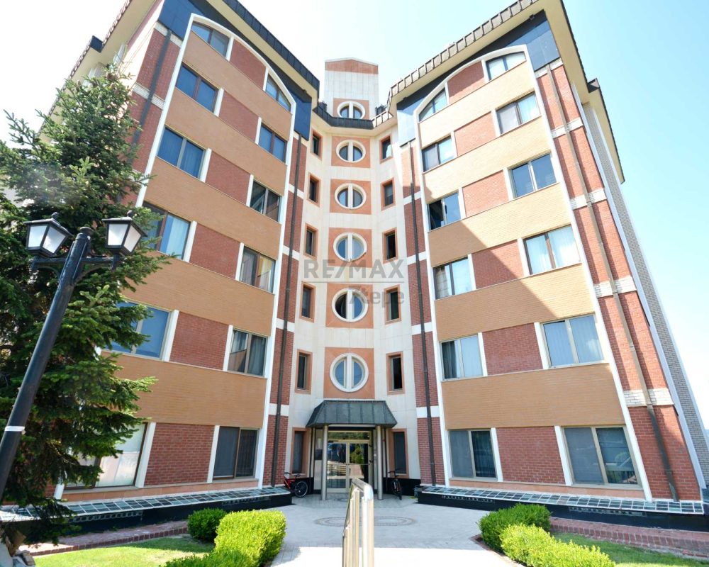 ACARKENT BOĞAZÜSTÜ EVLERİ’NDE GENİŞ VE KONFORLU KİRALIK DAİRE