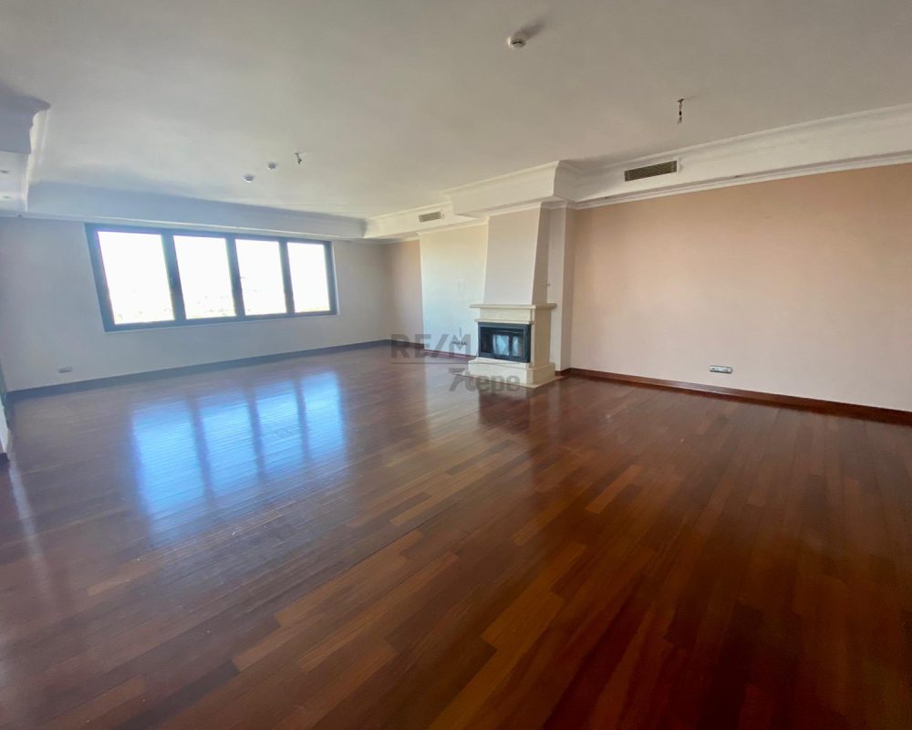 ACARKENT BOĞAZÜSTÜ EVLERİ’NDE GENİŞ VE KONFORLU KİRALIK DAİRE