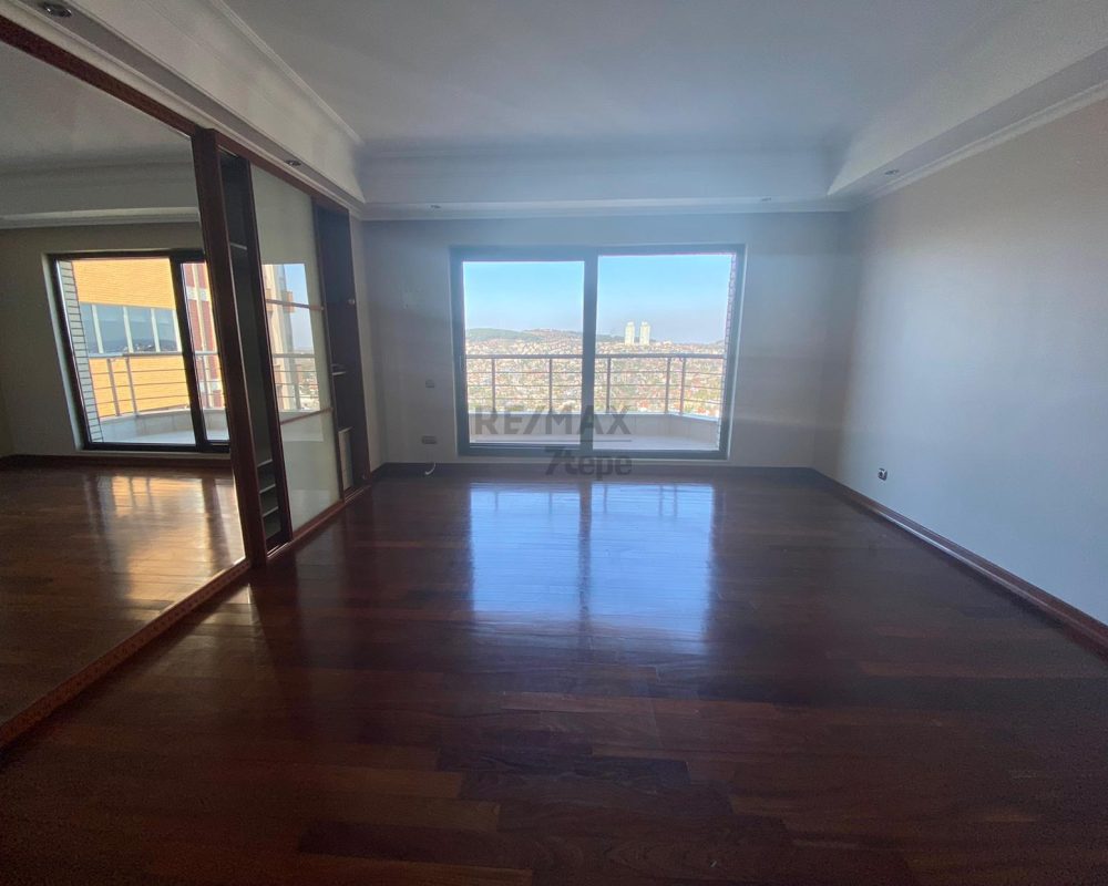 ACARKENT BOĞAZÜSTÜ EVLERİ’NDE GENİŞ VE KONFORLU KİRALIK DAİRE