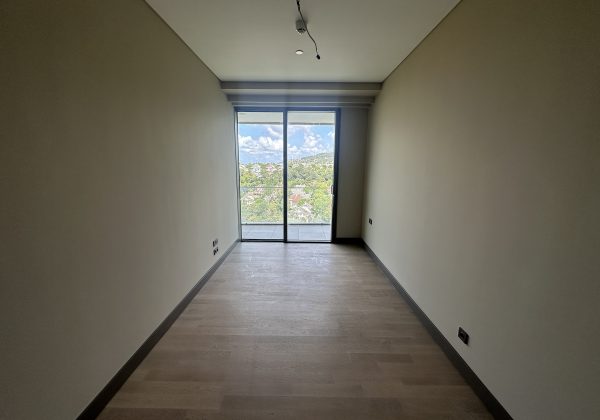 Acarkent AcarVerde Projesi'nde 24.Katta Beykoz Konaklar Manzaralı Kiralık Lüks Daire küçük görsel