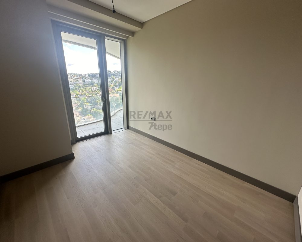 Acarkent AcarVerde Projesi'nde 24.Katta Beykoz Konaklar Manzaralı Kiralık Lüks Daire