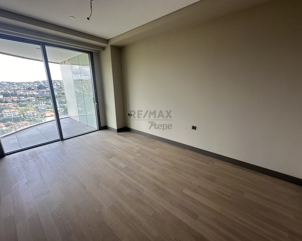 Acarkent AcarVerde Projesi'nde 24.Katta Beykoz Konaklar Manzaralı Kiralık Lüks Daire