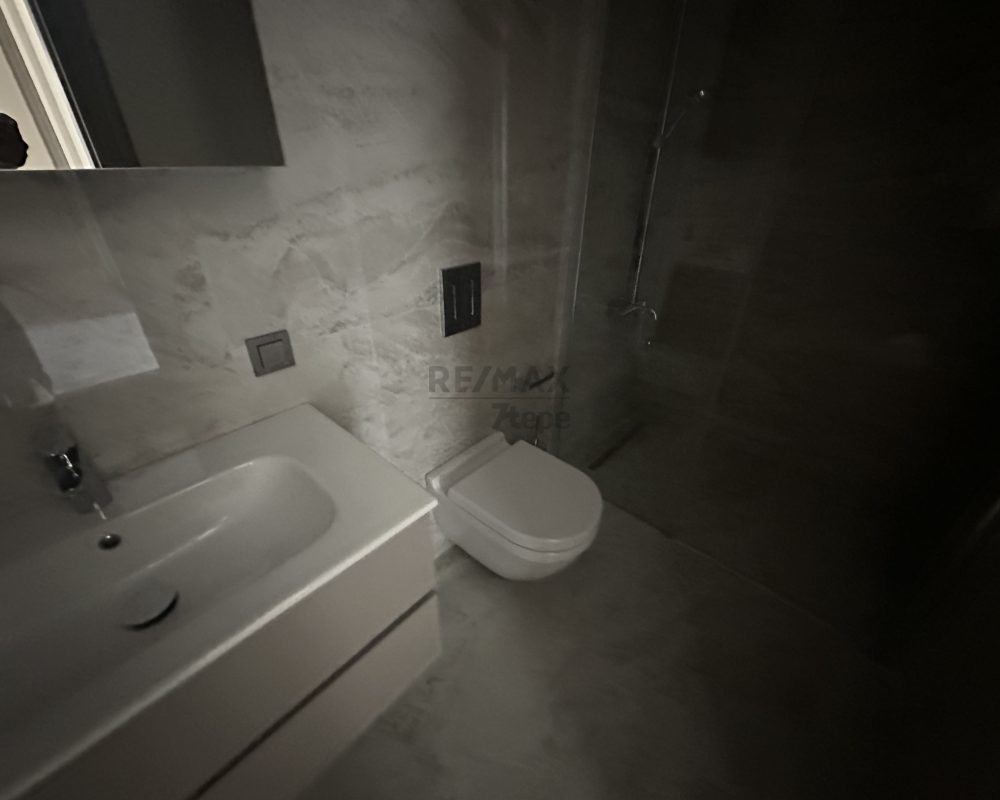 Acarkent AcarVerde Projesi'nde 24.Katta Beykoz Konaklar Manzaralı Kiralık Lüks Daire