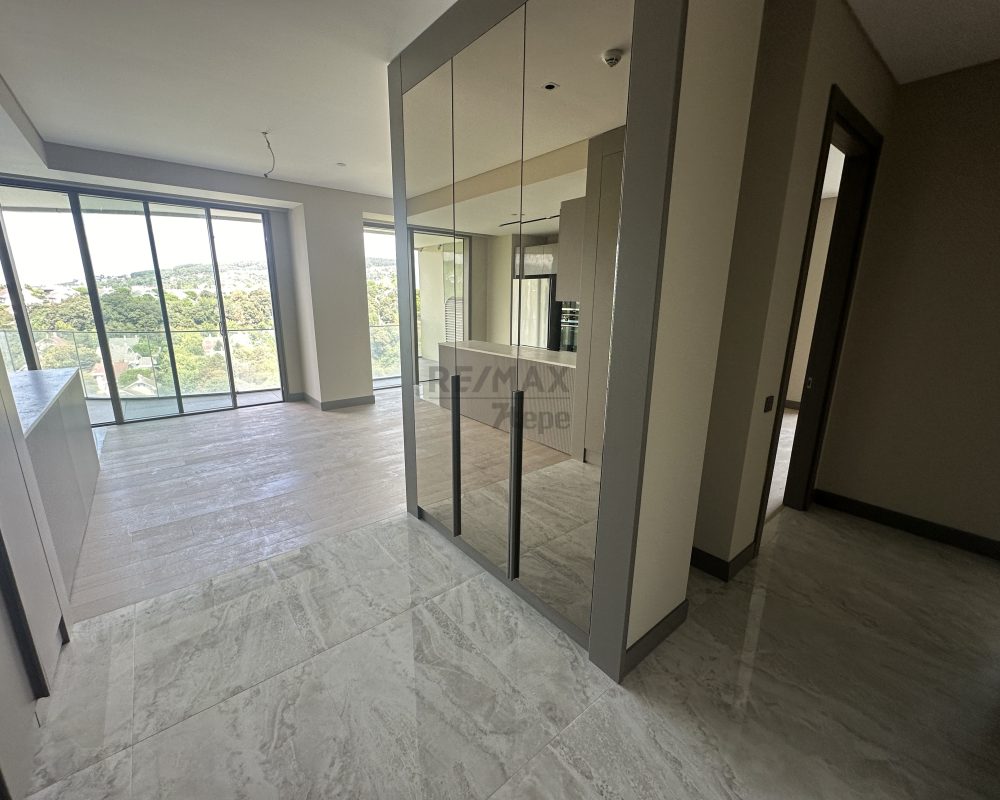 Acarkent AcarVerde Projesi'nde 24.Katta Beykoz Konaklar Manzaralı Kiralık Lüks Daire