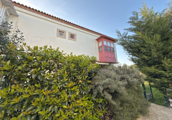 URLA KUŞÇULAR BAĞYOLU EVLERİNDE 2+1 DUBLEKS BÜYÜK BAHÇELİ VİLLA. küçük görsel