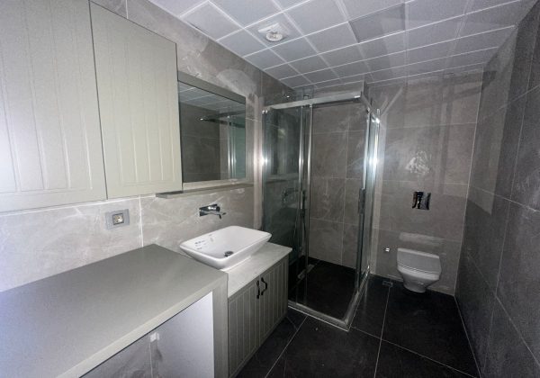 ÇETIN EMEÇ'TE SATILIK TRIPLEKS 4+1 BAHÇELİ VE TERASLI DAİRE küçük görsel