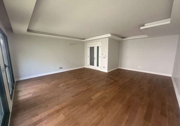 ÇETIN EMEÇ'TE SATILIK TRIPLEKS 4+1 BAHÇELİ VE TERASLI DAİRE küçük görsel